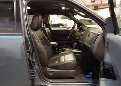 2011 Ford Escape Limited z USA, uszkodzony, nr VIN 1FMCU9EG5BKB20942